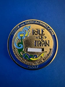 2007 Isle of Man UK Dragon Cross Kirk Michael Geocoin - Picture 1 of 2
