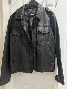 Levi's Black Pebbled Leather Trucker Jacket Size Large L Plaid Lined - Picture 1 of 9