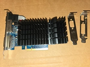 Asus NVIDIA GT720 GT720-SL-2GD3-BRK 2GB DDR3 Silent Graphics Card HDMI VGA DVI - Picture 1 of 3