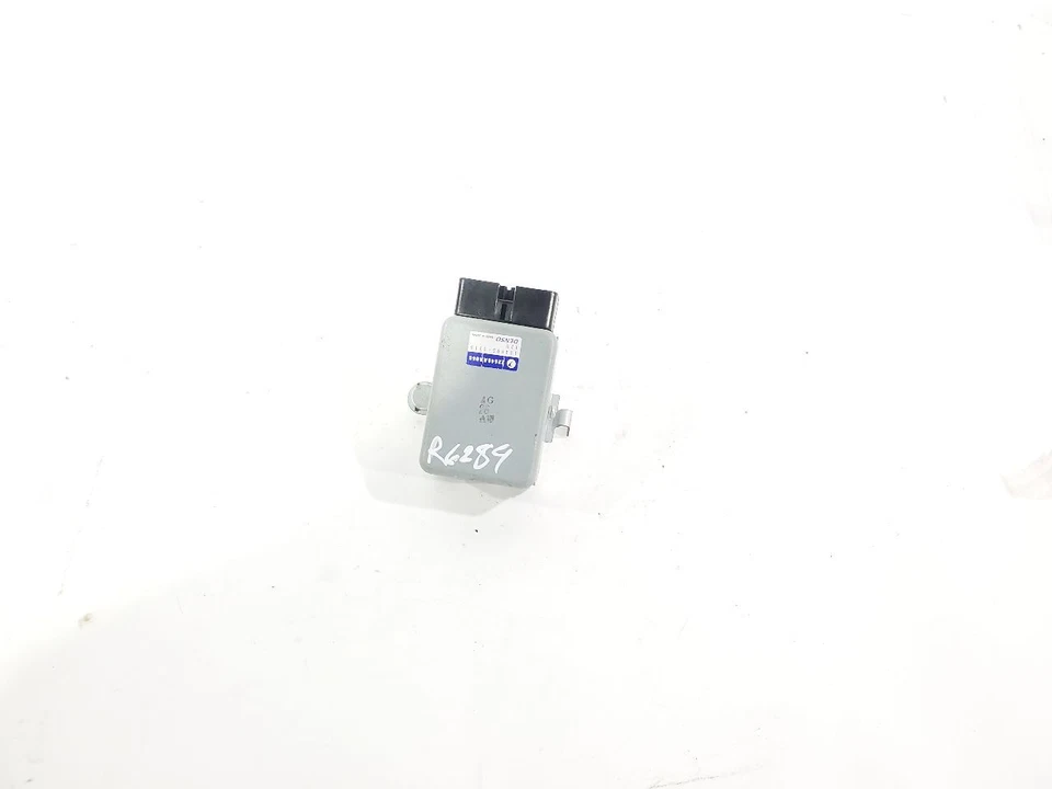 Subaru Outback Legacy EZ30D 2005 2009 OEM 3,0 L módulo de bomba de combustible Foto 1 de 4