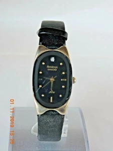 Armitron Now Damenuhr goldfarben schwarzes Zifferblatt Quarzuhr 75/2942 - Bild 1 von 10