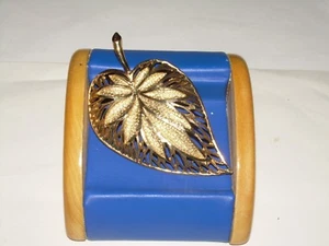 Vintage Goldtone Leaf Pin - Picture 1 of 12