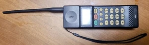 nec brick phone - Photo 1 sur 5