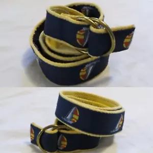 Cintura in pelle uomo Essex Connecticut barche a vela nastro tessitura anello a D media - Foto 1 di 12