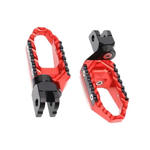 Red Front Foot Pegs TOUR 25mm Adjustable For Kawasaki ER-6N 05 06 07 08 - Picture 1 of 6