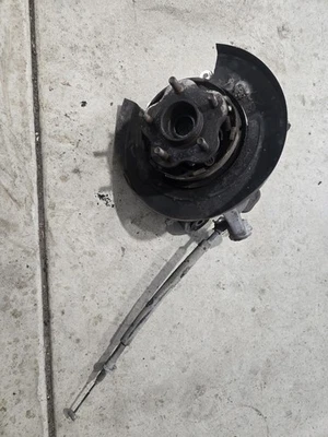 1991 NISSAN 300ZX REAR SUSPENSION KNUCKLE SPINDLE WHEEL BEARING LEFT SIDE OEM - Image 1 of 4