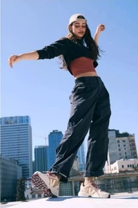 Free People FP Movement Mesmerize Me Cargo Pants Womens M Baggy 90s Y2K Black - Picture 1 of 7