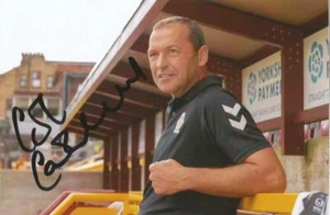 CAMBRIDGE UNITED: COLIN CALDERWOOD SIGNED 6x4 ACTION PHOTO+COA - Picture 1 of 1