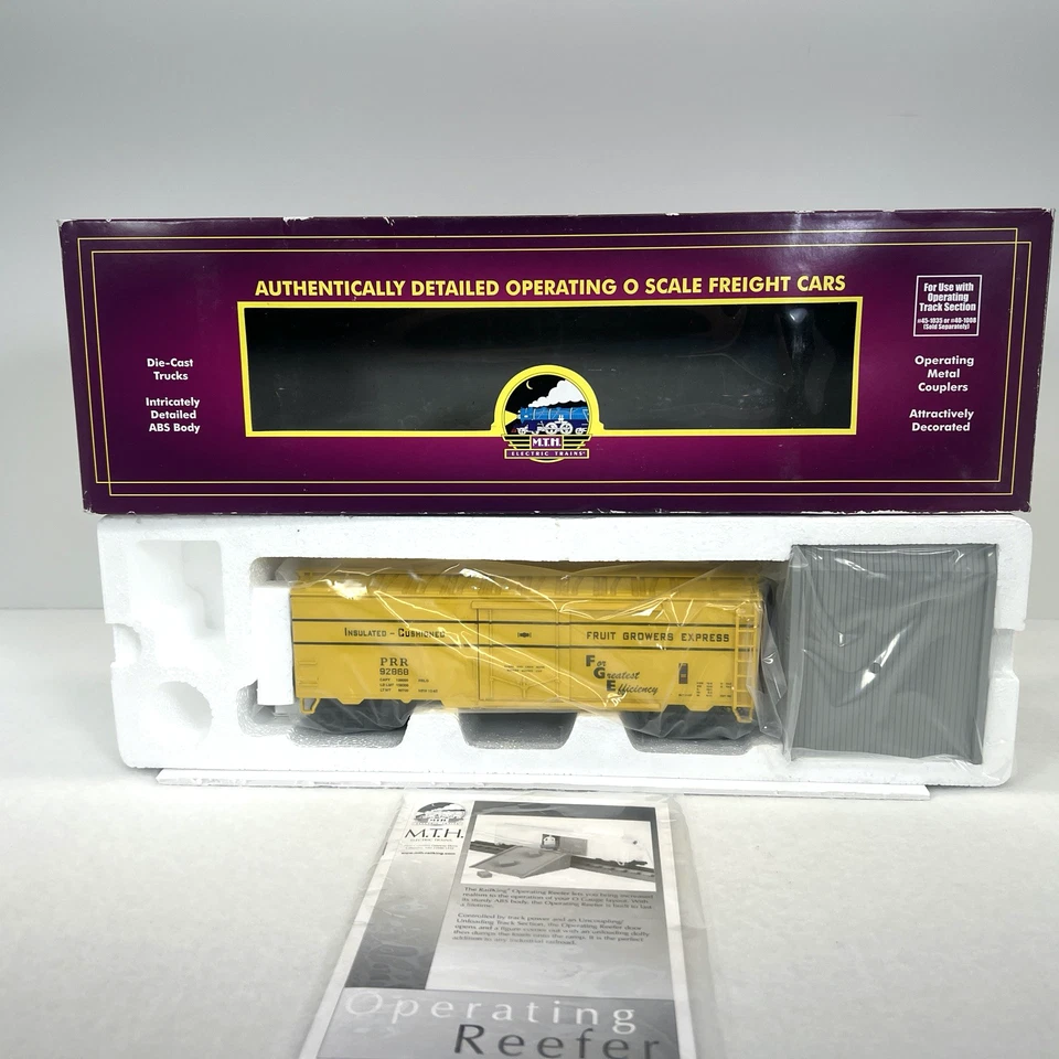 MTH Premier 20-94230 Pennsylvania Fruit Operating Reefer Car O New Smoke #92868 - Image 1 of 4