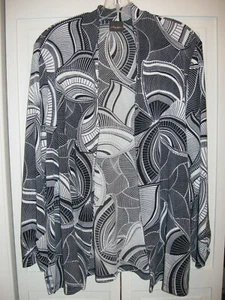 Chico's Travelers Black &White Open Knit Blazer Size 2 (Size chart says Large) - Picture 1 of 6