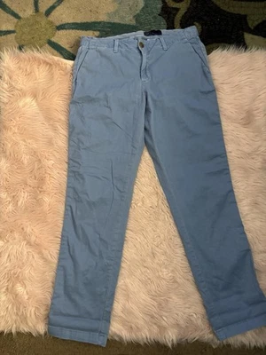 pantalones huecos Foto 1 de 4