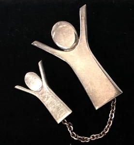 Vintage Brooch Pin MARKED SAVE THE CHILDREN  925 STERLING SILVER Jewelry lot y - Picture 1 of 3