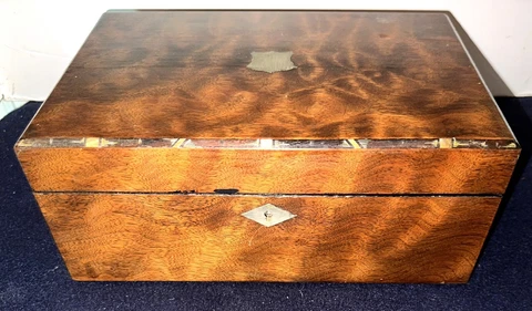 Antique Mother-of-Pearl Inlaid Traveling/Portable Lap Wooden WRITING DESK Cover
