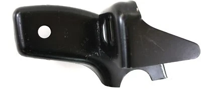 New Front Passenger Side Bumper Bracket 98-04 Chevrolet S10 GMC Sonoma GM1067133 - Image 1 of 4