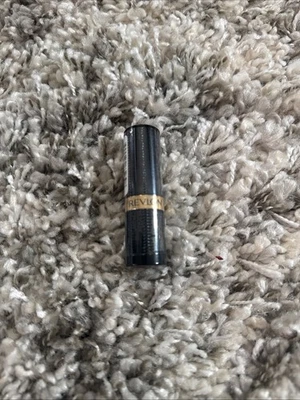 Revlon Super Lustrous Lipstick (crème) 477 BLACK CHERRY 0.15 Oz Sealed New - Image 1 of 2