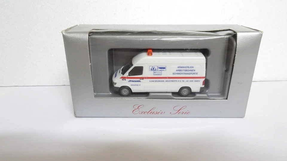 HERPA mercedes T 1N  1/87 - Photo 1/3