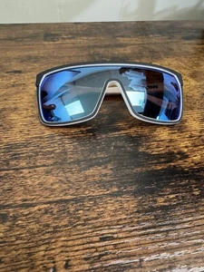 Spy Flynn Whitehall Black Spectra Lens Mens Shield Sunglasses - Picture 1 of 11