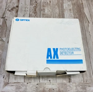 Optex AX-200 Plus Outdoor Photoelectric Beam Detector - Picture 1 of 5