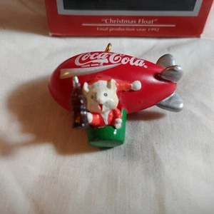Enesco mini ornament Coke 1992 Christmas Float mouse blimp - Picture 1 of 7