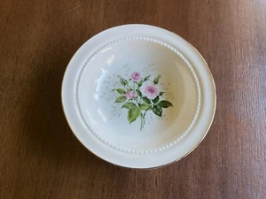 Vintage Hall Superior Quality Dinnerware Small Bowl Dessert Heather Rose 5” - Picture 1 of 8