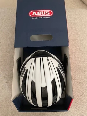 Nuevo Casco Abus Aventor Polar Blanco Mediano Foto 1 de 4