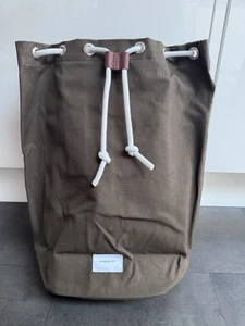 Zaino Sandqvist Evert Olive Pull String Cotone Biologico e Poliestere Riciclato - Foto 1 di 6