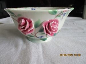Royal Doulton by Franz Porcelain FZ00651 Pink Rose Bowl 6” (boxed)
