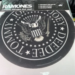 NEUF Feutrine Platine Vinyle Record Slip Mat The RAMONES- Neuf Sous Blister - Picture 1 of 6