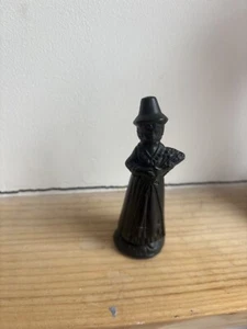 Sculpture of Welsh lady in polished Welsh coal - Picture 1 of 4