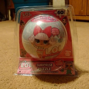 LOL Surprise 60 pezzi 15x13 include adesivi accessori - Foto 1 di 1