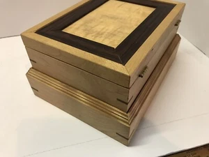 WOODEN JEWELRY BOX HAND MADE UNIQUE ONE OF A KIND MAPLE WALNUT COCOBOLA - Picture 1 of 11