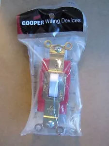 11 PIEZAS - DISPOSITIVOS DE CABLEADO COOPERA INTERRUPTORES DE LUZ DE 3 VÍAS P/N: 2223W - Imagen 1 de 3