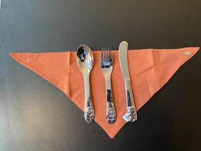 Besteck für Kinder  "Kleiner Panda", 3 Teilig mit Biobaumwoll-Dreieckstuch - Bild 1 von 2