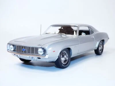 CHEVROLET CAMARO ZL1 1969 gris métallisé 1/18 Barrett Jackson Auction - Photo 1/4
