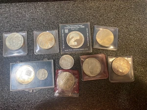 Collection of Israeli Coins; multiple years and denominations, some Silver. - Picture 1 of 6