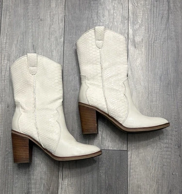 Botas altas MIA crema pantorrilla para mujer talla 8 tacón bloque imitación piel de serpiente Foto 1 de 4