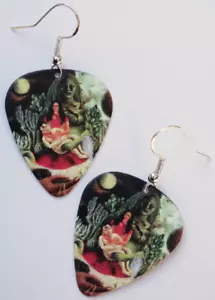 Frida Kahlo self portrait guitar pick earrings! Mexican Art Painting Boho Mexico - Picture 1 of 1