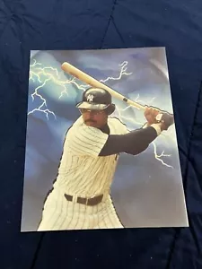 Reggie Jackson - New York Yankees - Action 8 x 10 Photo Glossy - Picture 1 of 3