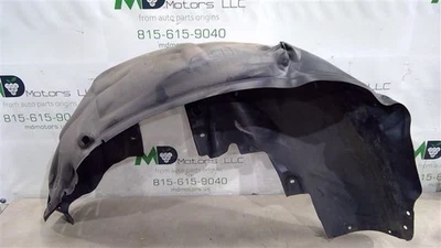 Dodge Challenger 2017-2022, protector contra salpicaduras trasero lado del pasajero derecho 68175058ad Foto 1 de 4