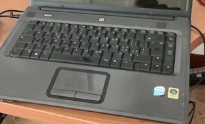 COMPAQ PRESARIO C700*Notebook 15.4" Pentium DUAL CORE-2GB RAM 300 Gb HDD - WIN7 - Picture 1 of 7