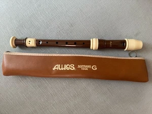 Aulos 104A Soprano Recorder German Fingering Brown/Cream w/ Case – Excellent - Picture 1 of 1