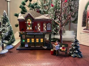 Dept 56 Molly O'Brien's Irish Pub & Rest Ye Merry Gentleman, CIC - Picture 1 of 9