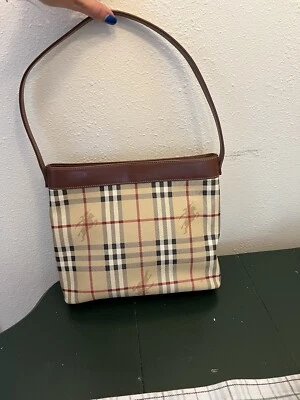 Burberry Дамская сумка среднего размера подлинный б/у в отличном состоянии - Изображение 1 из 4