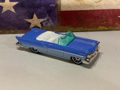 MATCHBOX 1957 LINCOLN PREMIERE. 2006 5 PACK 2 TONE BLUE 1:72 - Image 1 of 4