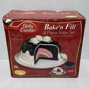 Betty Crocker Bake' n Fill Juego de 4 Piezas para Hornear Crear Pasteles Rellenos De Colección - Imagen 1 de 5