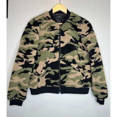 Chaqueta polar Sherpa Rock & Republic camuflaje cremallera talla pequeña para mujer nueva con etiquetas Foto 1 de 4