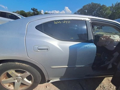 Used Rear Right Door Assembly Rear Side fits: 2009 Dodge Charger Rear Right Grad Foto 1 de 4