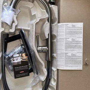 Delta 9113-AR-DST Essa Arctic Stainless 1-Handle Pull-Down Kitchen Faucet New - Picture 1 of 7