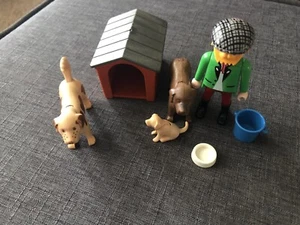 1998 PlayMobil 3005 Man With Dogs Doghouse With  Dogs & Accessories Not Complete - Picture 1 of 7
