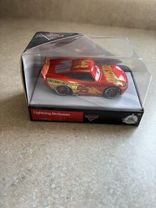 Disney Pixar Cars Disney Store Rust-eze McQueen - Picture 1 of 2